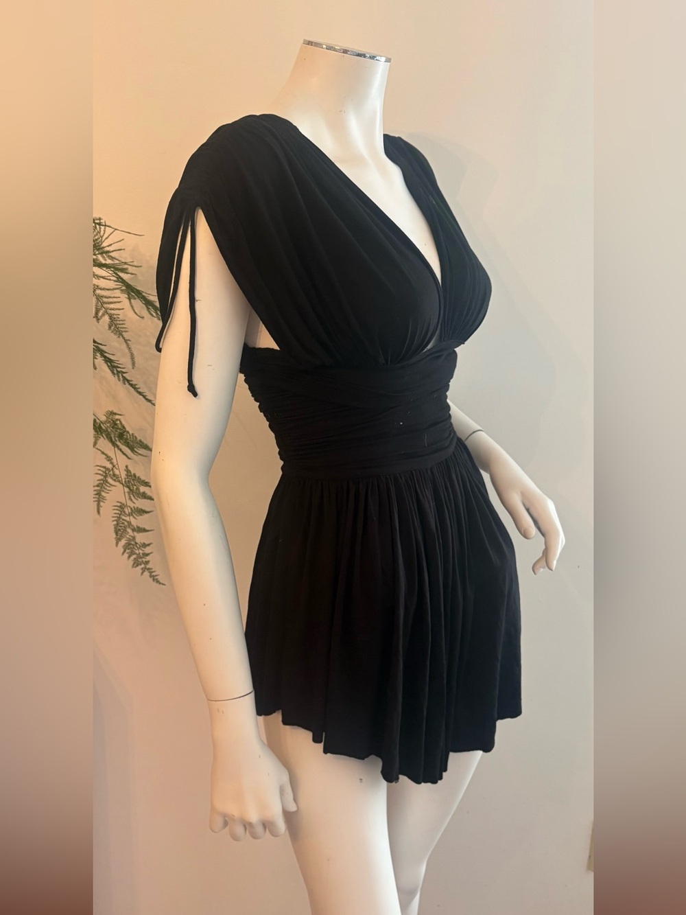 Are You Am I Taela Classic Black Women’s V-Neck Dress